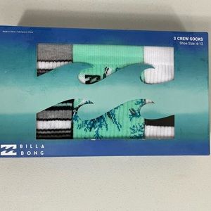 NEW in Package! Billabong Box Set 3 Crew Socks